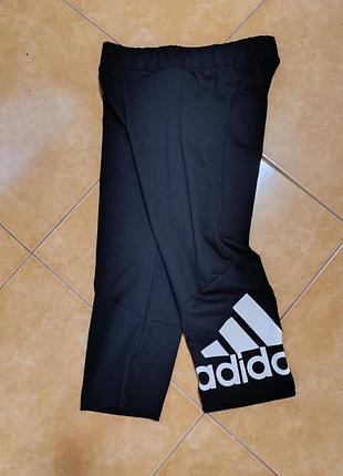 Дитячі капрі / легінси 3/4 від бренду adidas.