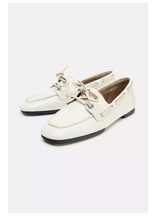 Шкіряні лофери zara