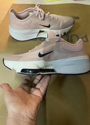 Nike кросівки
