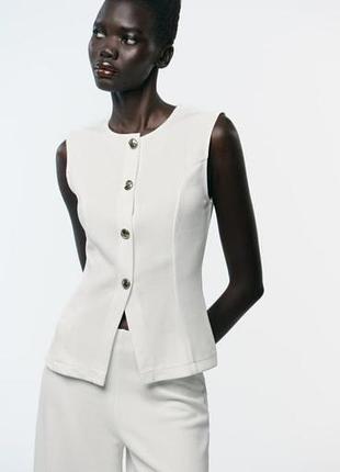 Жилет zara