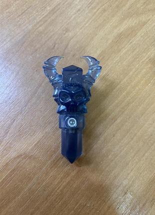 Іграшка skylanders trap team undead skull crystal (пастка "спектральний череп" стихії нежиті)
