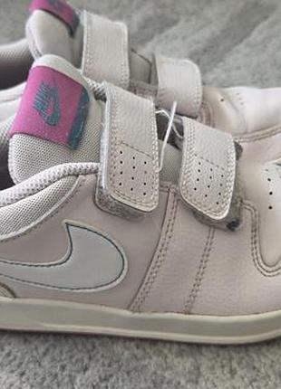 Кросівки для дівчинки найк,nike