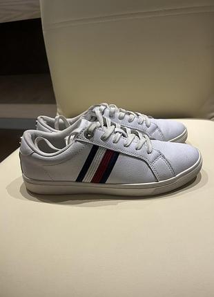 Заголовок: шкіряні білі кеди кросівки tommy hilfiger (оригінал)
