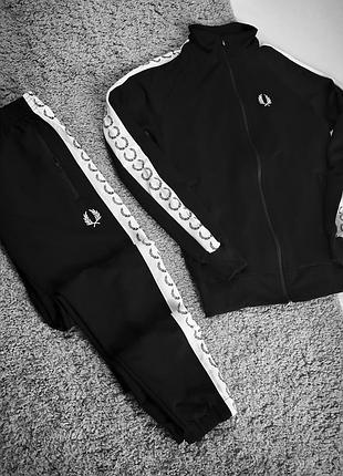 Чоловічий спортивний костюм fred perry