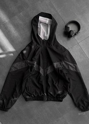 Чоловіча легка куртка вітровка плащівка memory fabric чорна із сірим весна літо осінь m
