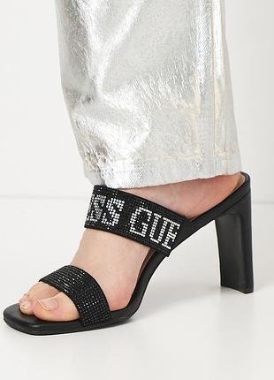 Жіночі босоніжки guess на підборах