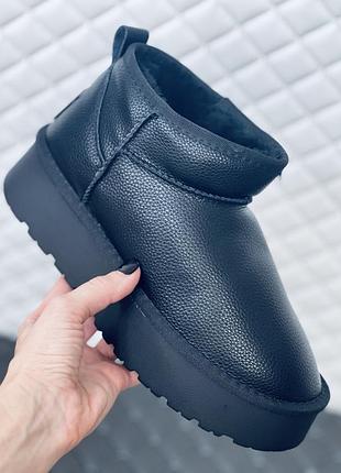 Шкіряні ультраміні уги на платформі жіночі ugg ultra mini шкіра зима чорні 37