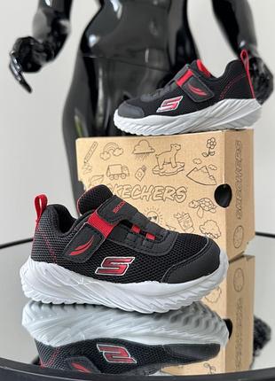 Легкі та повітропроникні кросівки сіточка skechers