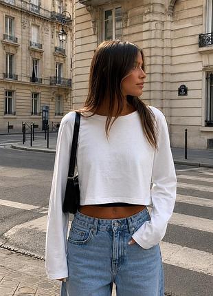 Кофта біла з резинкою знизу zara розміру м (підходить на с фактично)