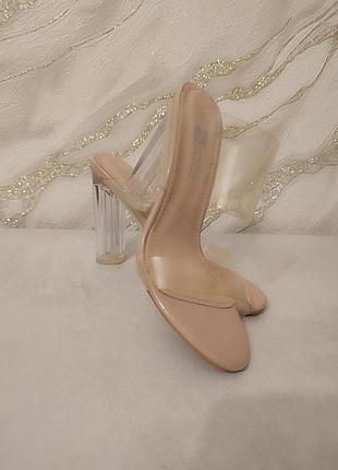 Босоніжки lucky shoes на прозорих підборах, нюдові, розмір 36