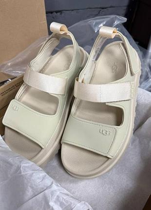 Бежевые босоножки сандалии ugg