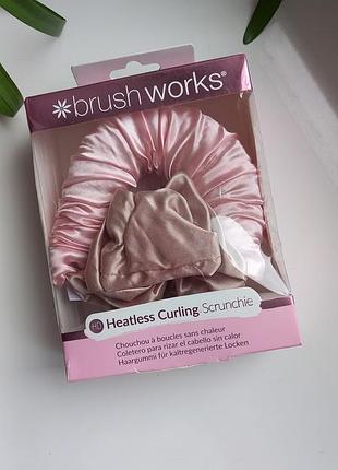 Атласная резинка для закручивания волос brushworks
