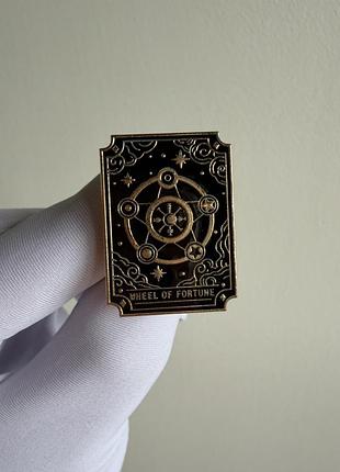Пін значок металевий брошка  «карта таро колесо фортуни (wheel of fortune)»