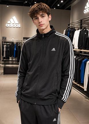 Продам спортивный костюм adidas original