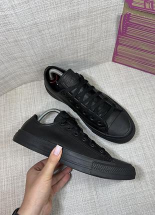 Оригінальні шкіряні кеди converse new
