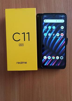 Продаю телефон realme c11 8