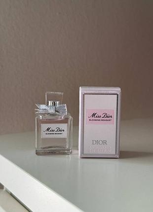 Туалетна вода miss dior blooming bouquet