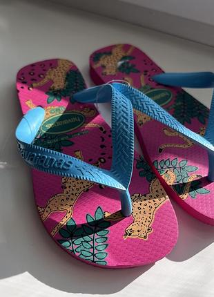 Вʼєтнамки havaianas в тропічний принт для дівчинки
