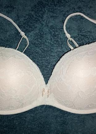 Тілесний мереживний бюстгальтер intimissimi 34c 75c без кісточок