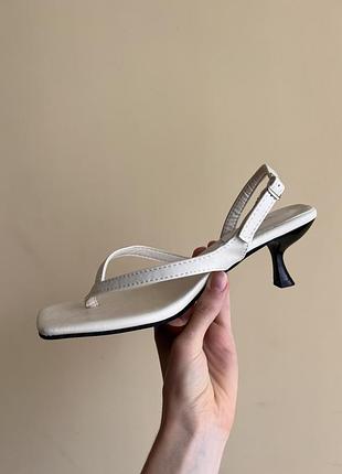 Вʼєтнамки на kitten heels