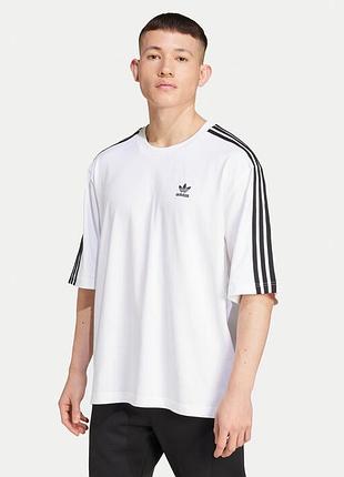 Нова чоловіча футболка adidas. розмір м , оверсайз