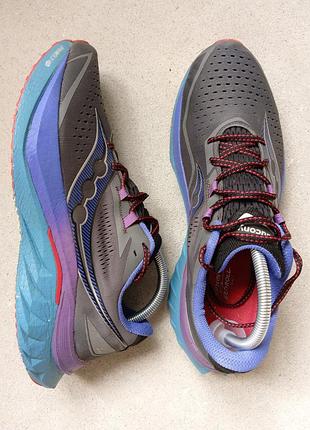 Профессиональные беговые кроссовки saucony endorphin speed 4 р. 45 / 29 см