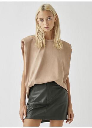 Жіноча футболка оверсайз pull&bear з підплічниками бежева розмір м