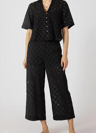 Летний костюм с кюлотами и блуза из прошвы zara s/m