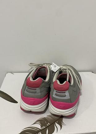 Кросівки skechers 3