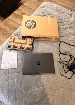 Новий ноутбук hp