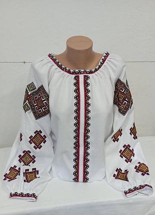 Вышитая рубашка