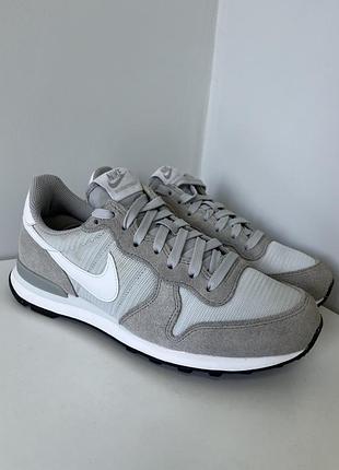 Кросівки жіночі nike 38,5 (24,5) оиигінал