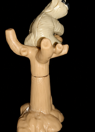Kinder natoons sloth 4
