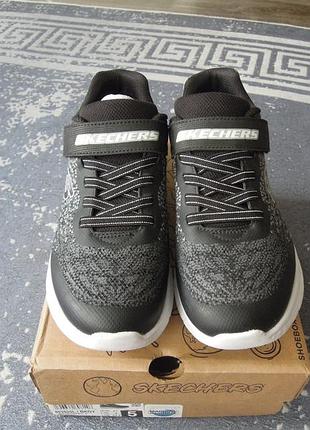 Кросівки skechers 37 розмір