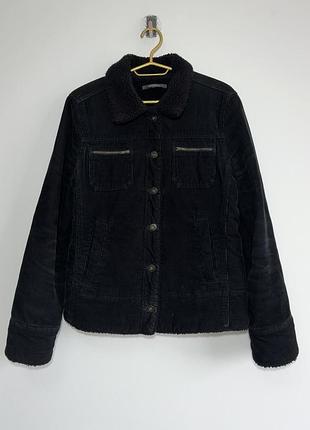 Жіноча чорна вельветова куртка river island s m оригінал рівер айленд утеплена з хутряним коміром демісезонна стан ідеал 44 46