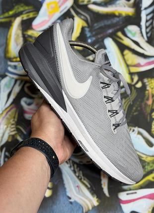 Чоловічі кросівки nike structure 22 grey