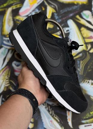 Оригінальні кросівки nike md runner  sneakers