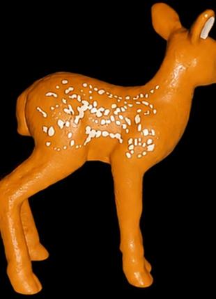 Kinder natoons baby deer 3