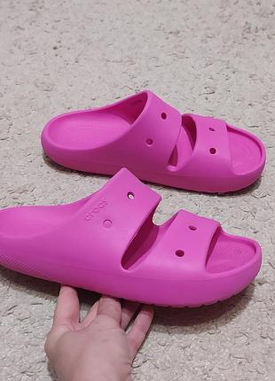 Женские шлепанцы crocs w9