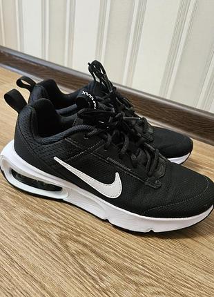 Кросівки nike 39 розмір
