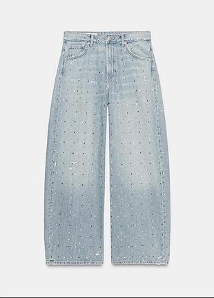 Джинси trf baggy jeans with rhinestone jewels zara