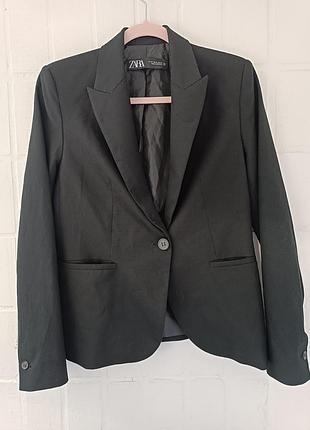Гарний жіночий чорний піджак zara