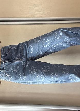 Джинси smiley x h&m