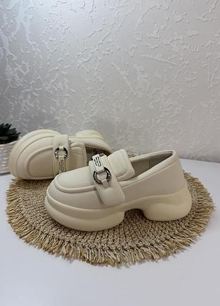 Туфельки детские