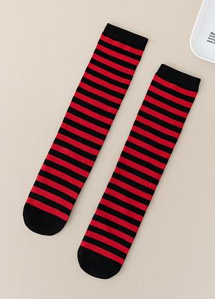 Детские носки в полоску красно-черные 3-12 лет one size