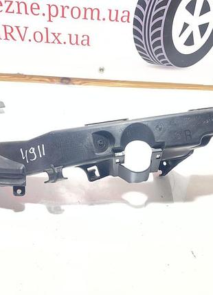 Кронштейн правої фари bmw e90/91 3-series 51647116708, 22944911