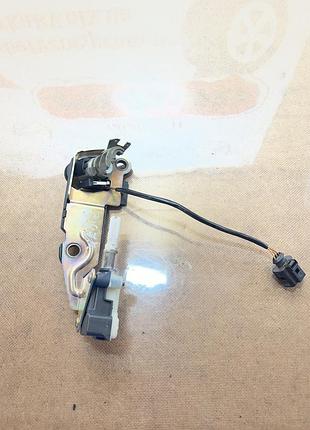 Замок кришки багажника volkswagen passat b5 3b9827297a