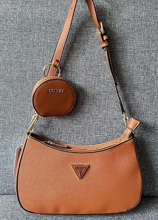 Жіноча сумка guess 017 багет коричнева