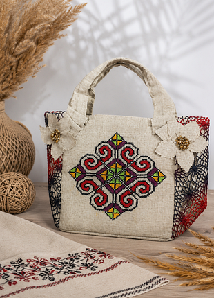 Лляна сумка ручної роботи з вишивкою та мереживом | еко сумка handmade