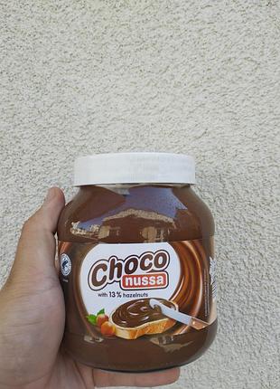 Шоколадно-горіхова паста choco nussa 750 г з фундуком і какао німеччина кремова паста для сніданку
